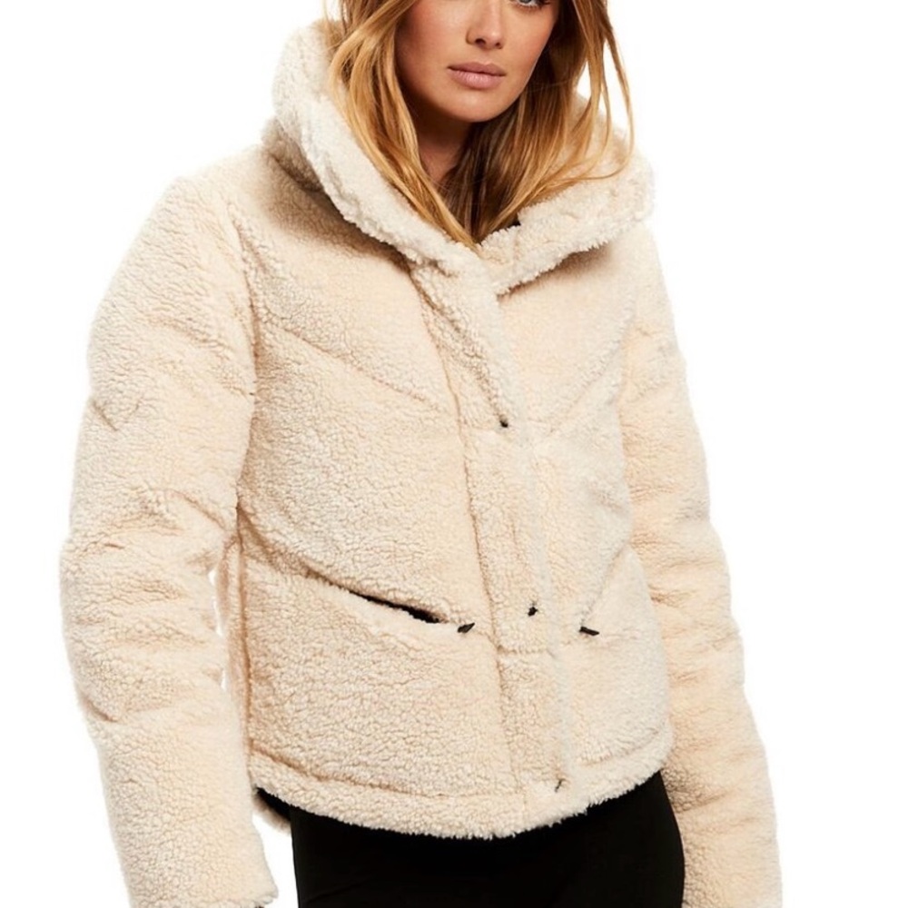 SAM. Sherpa Athlete Down Jacket